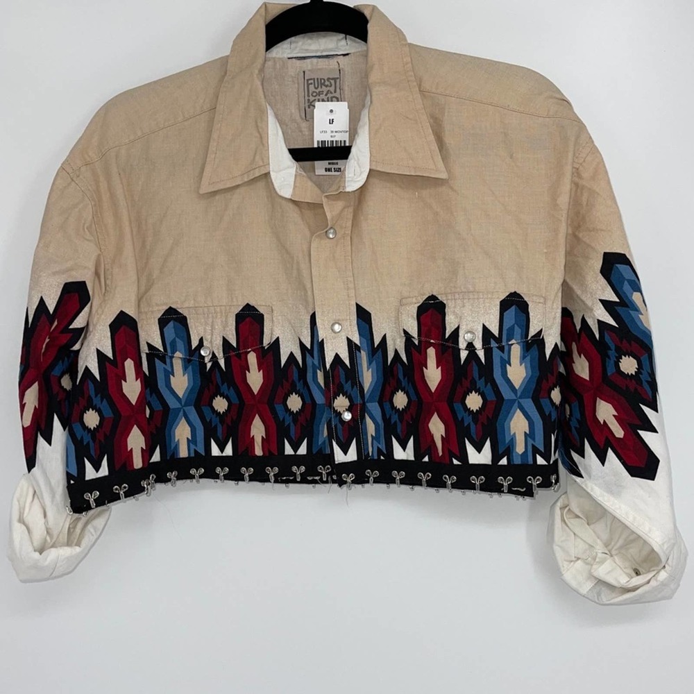 LF FURST OF A KIND VINTAGE AZTEC CROPPED SNAP DOWN LIGHTWEIGHT JACKET ONE SIZE